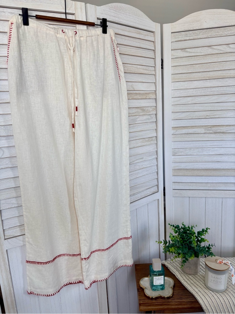 NWT Calypso St. Barth Linen Blend Wide Leg Pants White Red Whipstitch Size 8 - Picture 2 of 10